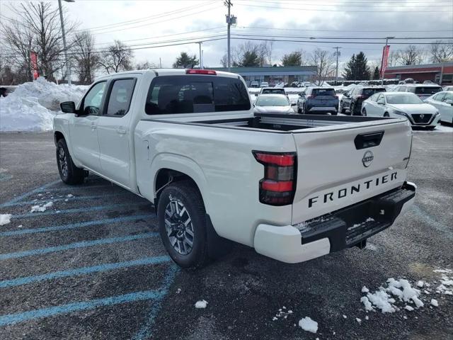 2026 Nissan Frontier Crew Cab Long Bed SV 4x4
