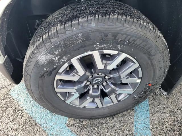 2026 Nissan Frontier Crew Cab Long Bed SV 4x4