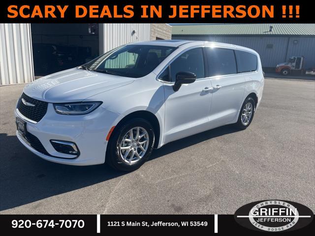 2025 Chrysler Pacifica Select 2025 Chrysler Pacifica Select