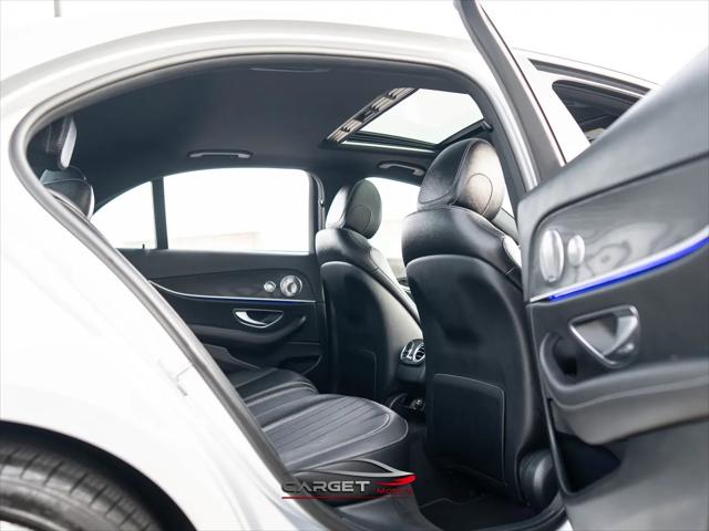 2017 Mercedes-Benz E-CLASS E 300 E 300