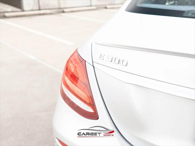 2017 Mercedes-Benz E-CLASS E 300 E 300
