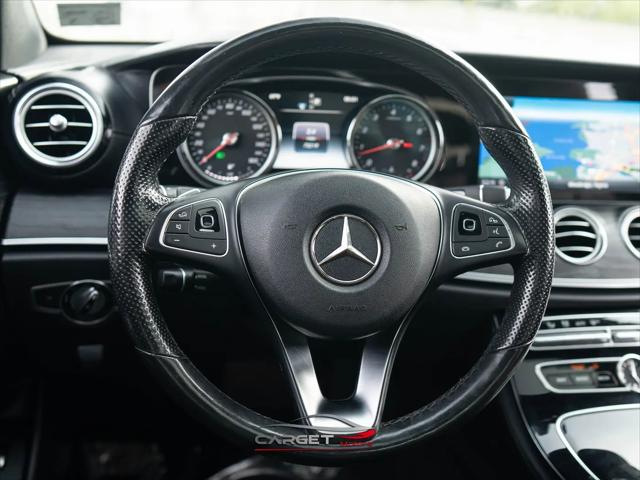 2017 Mercedes-Benz E-CLASS E 300 E 300