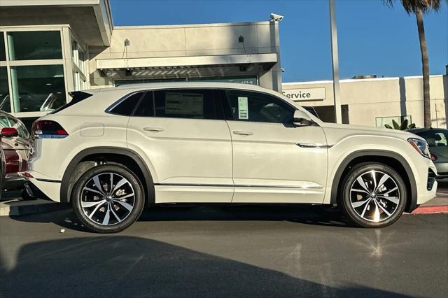 2026 Volkswagen Atlas Cross Sport SEL Premium R-Line