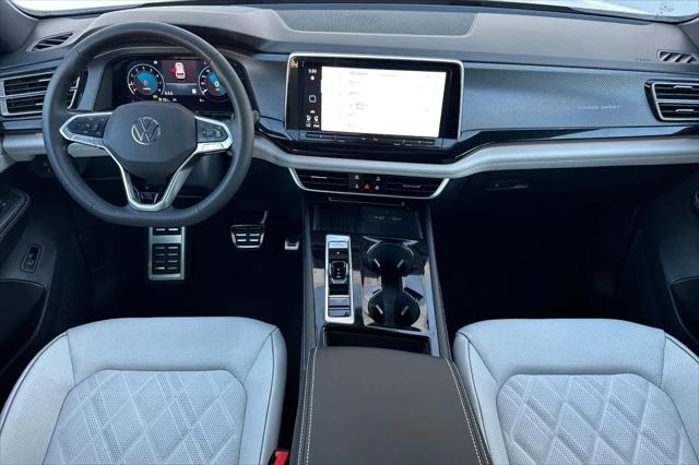 2026 Volkswagen Atlas Cross Sport SEL Premium R-Line