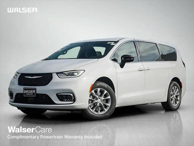 2026 Chrysler Pacifica Select AWD for sale in Hopkins, MN