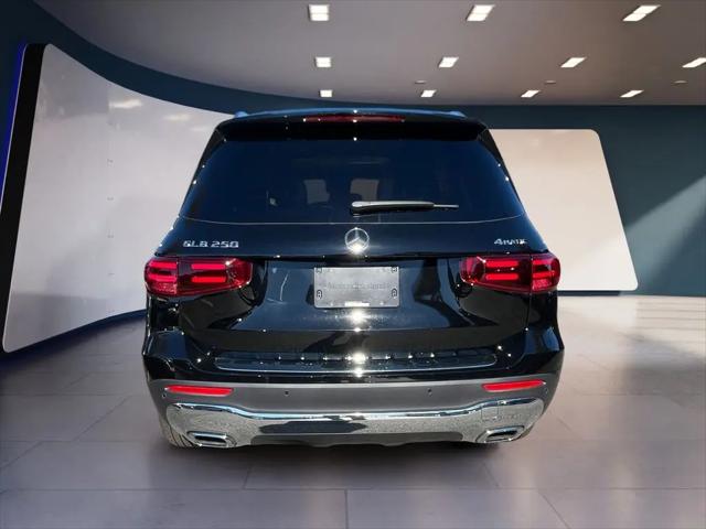 2025 Mercedes-Benz GLB 4MATIC