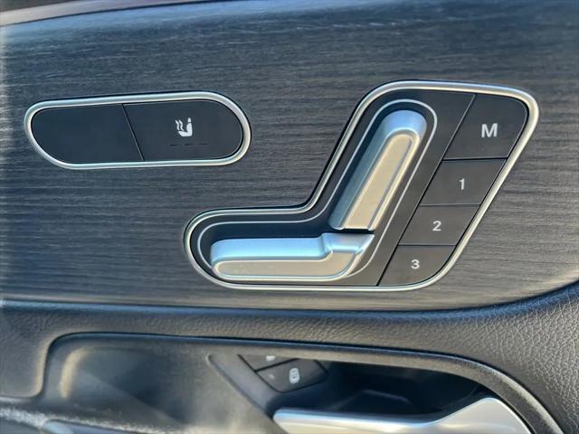 2025 Mercedes-Benz GLB 4MATIC