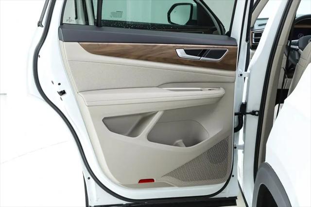 2026 Volkswagen Atlas SE