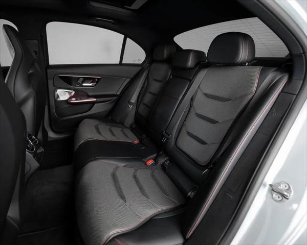 2024 Mercedes-Benz AMG C 63 S E Performance