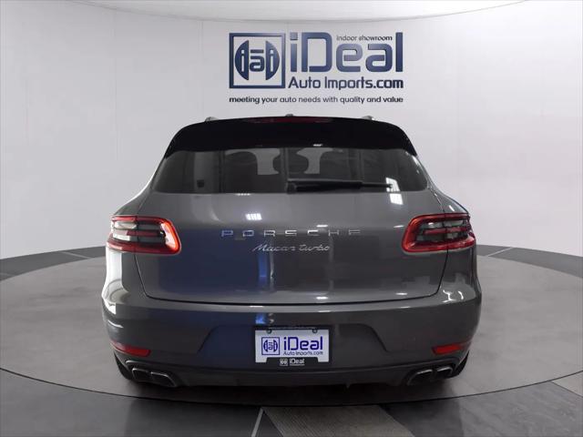 2017 Porsche Macan Turbo