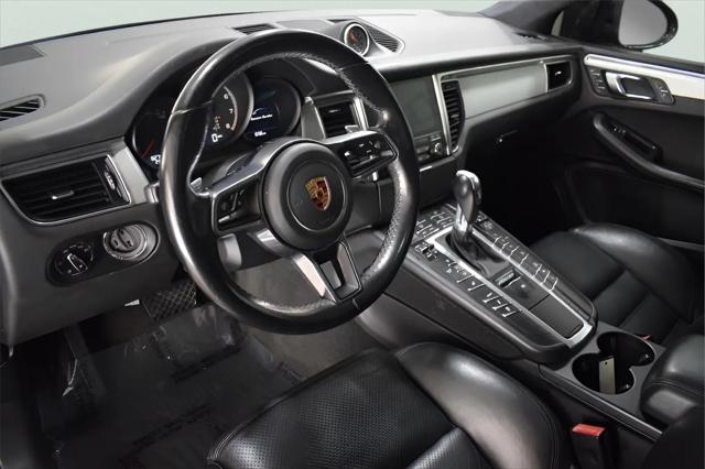 2017 Porsche Macan Turbo