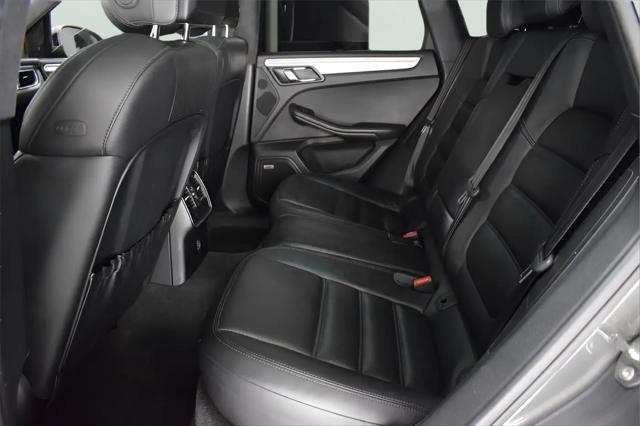 2017 Porsche Macan Turbo