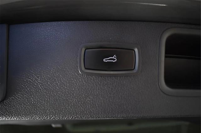 2017 Porsche Macan Turbo