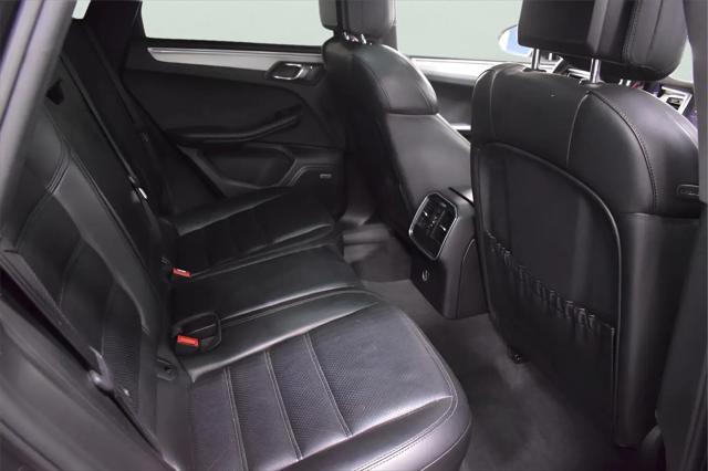 2017 Porsche Macan Turbo