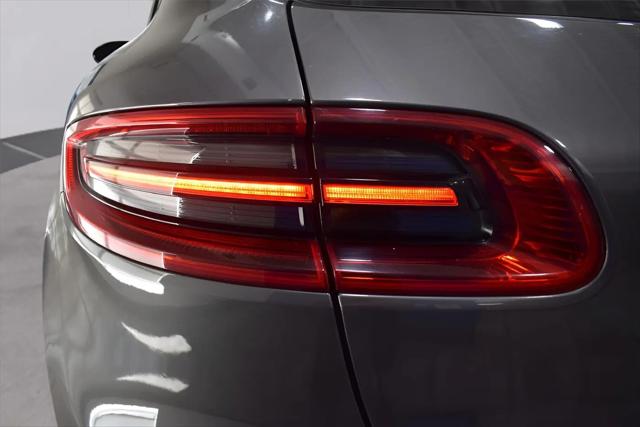 2017 Porsche Macan Turbo