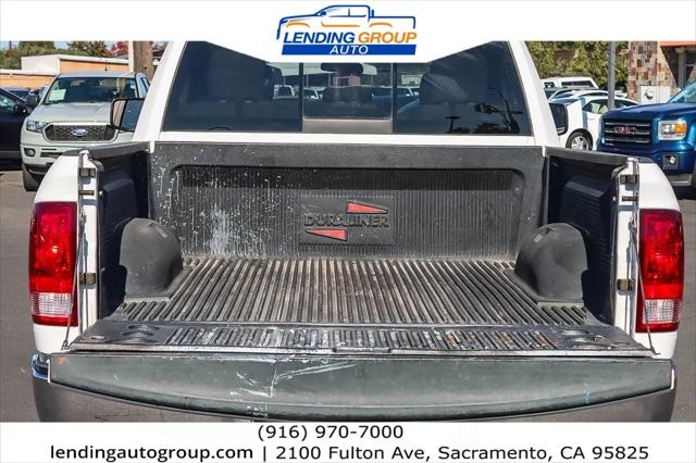2017 Ram 1500 SLT Quad Cab 4x2 64 Box