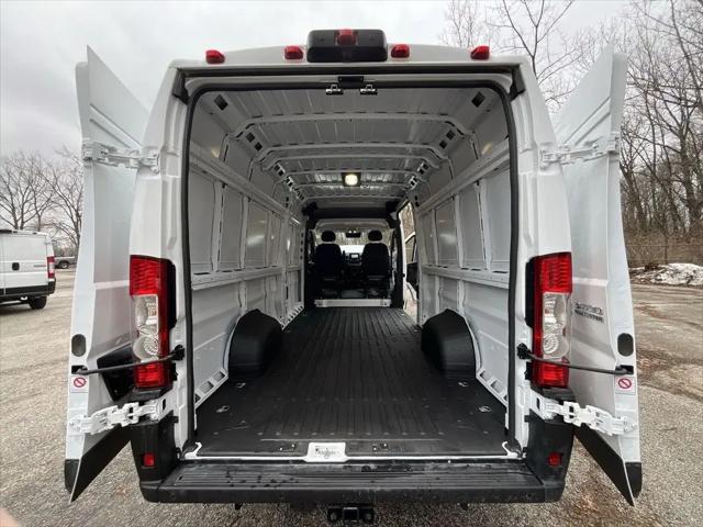 2026 Ram ProMaster Cargo Van SLT High Roof 159" WB EXT