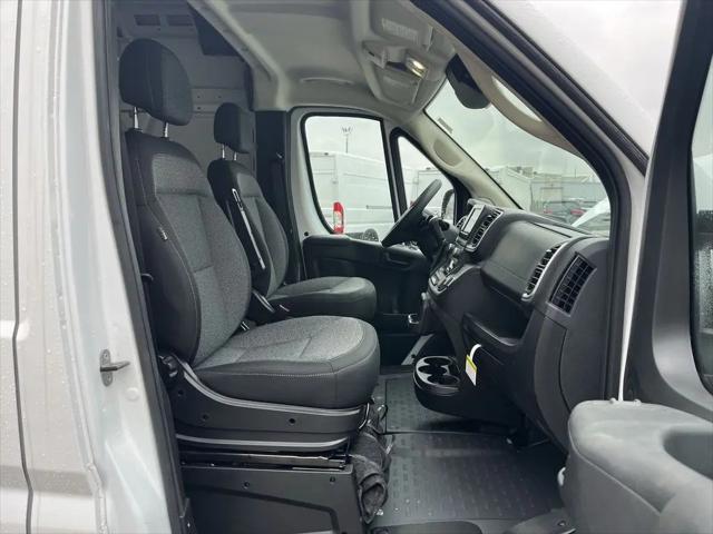 2026 Ram ProMaster Cargo Van SLT High Roof 159" WB EXT