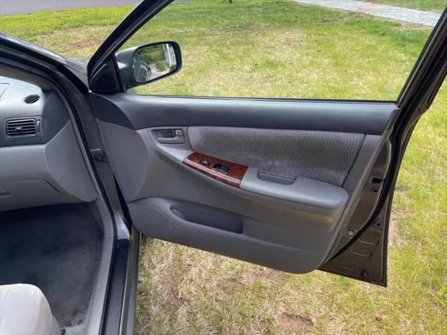 2006 Toyota Corolla LE