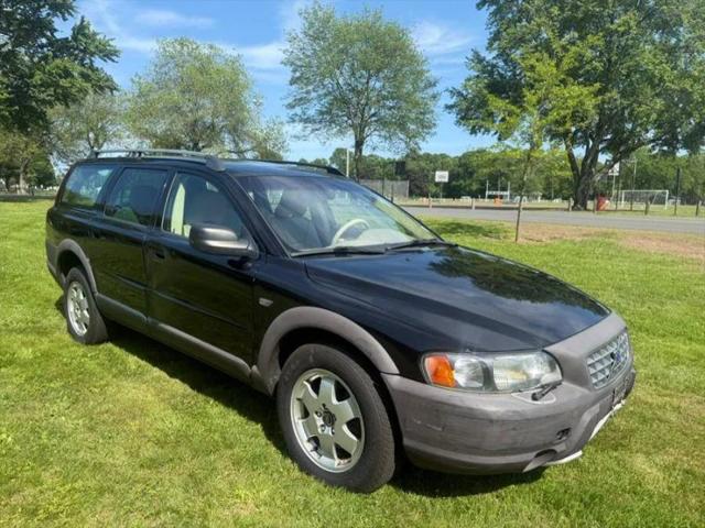 2002 Volvo V70 XC for sale in Plainville, CT