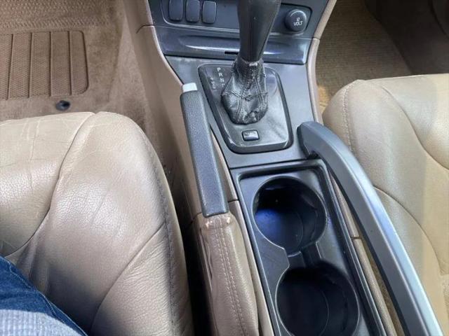 2002 Volvo V70 XC