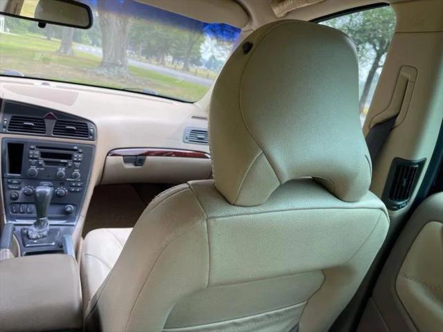 2002 Volvo V70 XC