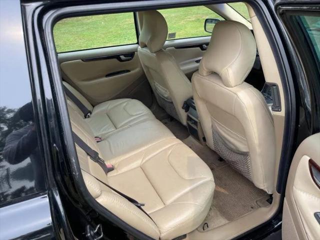 2002 Volvo V70 XC