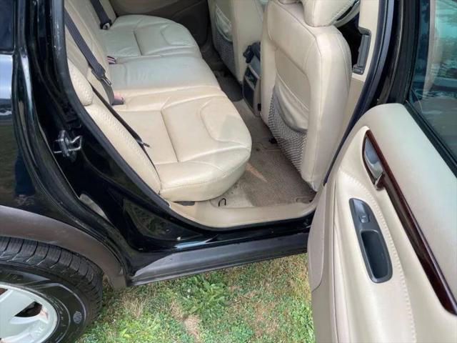 2002 Volvo V70 XC