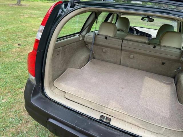2002 Volvo V70 XC