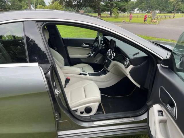 2016 Mercedes-Benz CLA 250