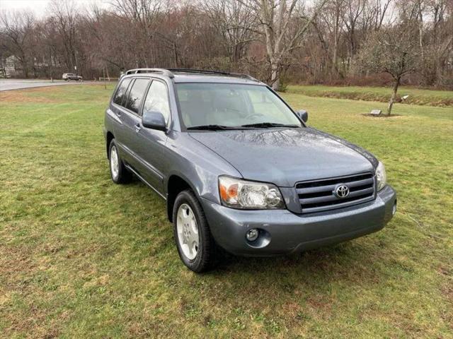 2005 Toyota Highlander Limited V6 for sale in Plainville, CT