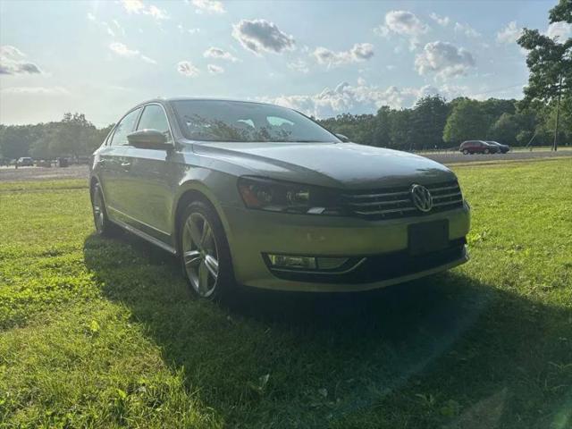 2012 Volkswagen Passat 2.0L TDI SEL Premium