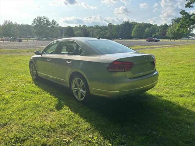 2012 Volkswagen Passat 2.0L TDI SEL Premium