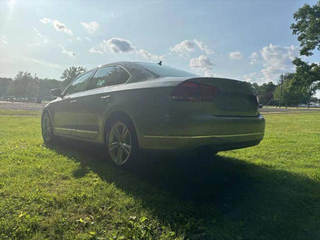 2012 Volkswagen Passat 2.0L TDI SEL Premium