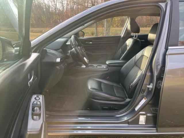 2021 Nissan Altima SR FWD