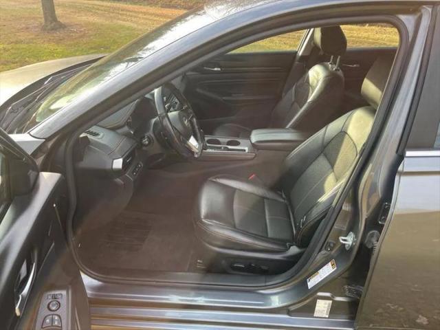 2021 Nissan Altima SR FWD