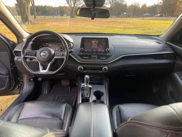 2021 Nissan Altima SR FWD