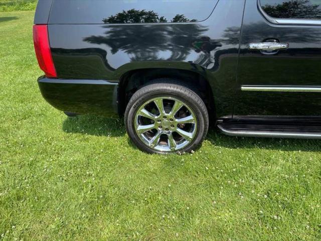 2008 Cadillac Escalade ESV Standard