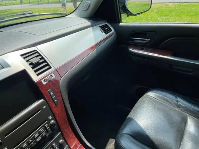 2008 Cadillac Escalade ESV Standard