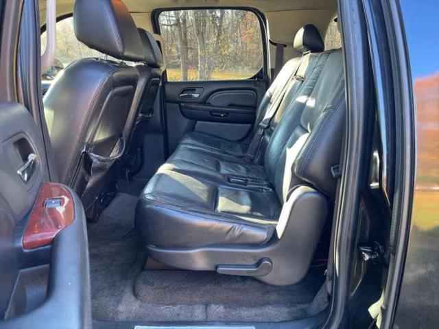 2008 Cadillac Escalade ESV Standard