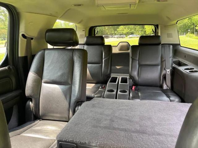 2008 Cadillac Escalade ESV Standard