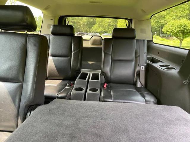 2008 Cadillac Escalade ESV Standard