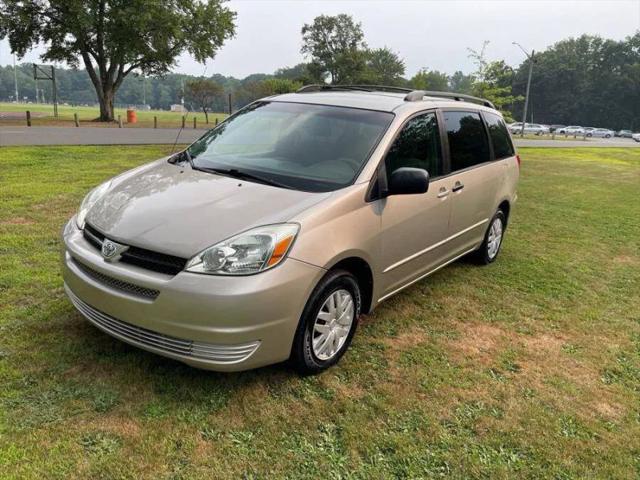 2004 Toyota Sienna LE