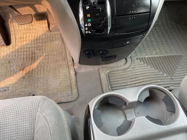 2004 Toyota Sienna LE