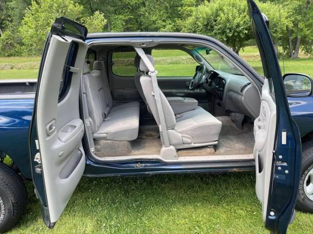 2003 Toyota Tundra SR5