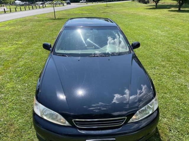 2001 Lexus ES 300 300