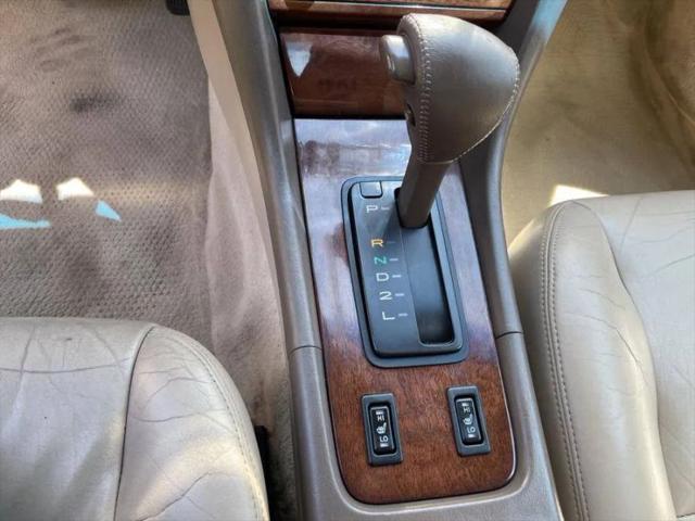 2001 Lexus ES 300 300