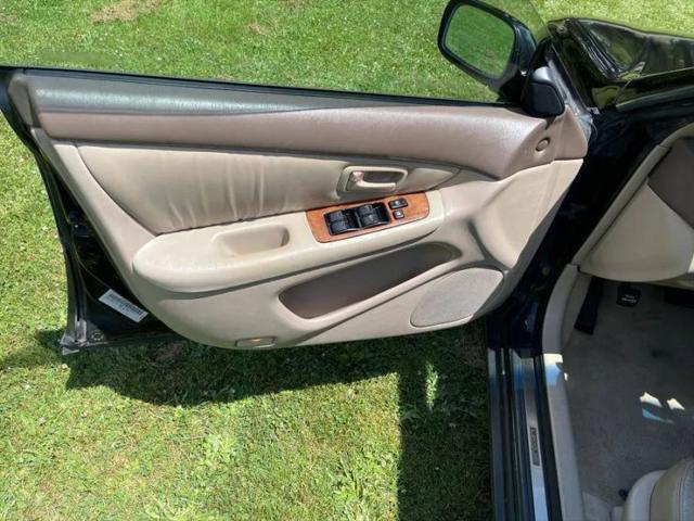 2001 Lexus ES 300 300