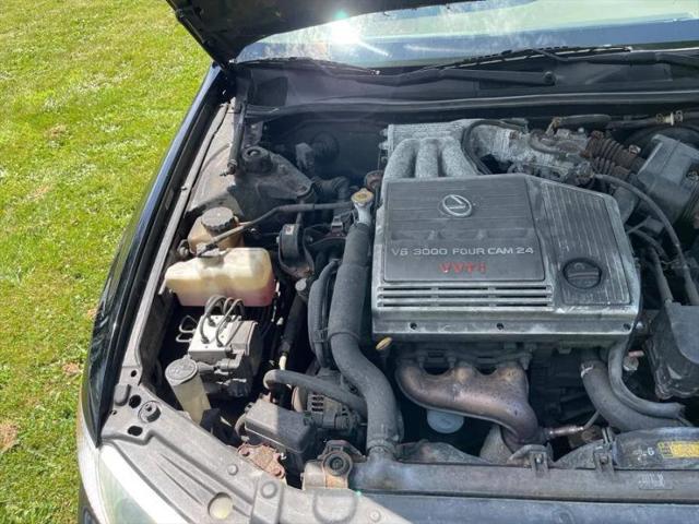 2001 Lexus ES 300 300