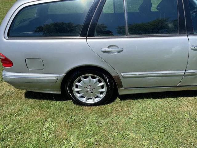 2002 Mercedes-Benz E 320 4M